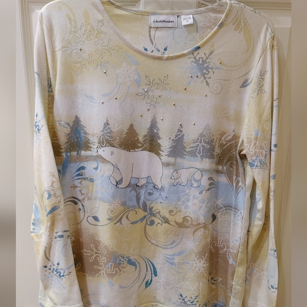 I.B.Diffusion Women's Large Polar Bear Top